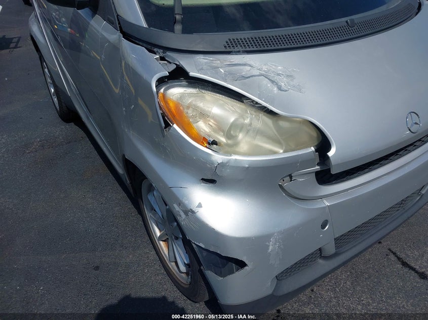 2009 SMART FORTWO VIN: WMEEJ31X49K210166
