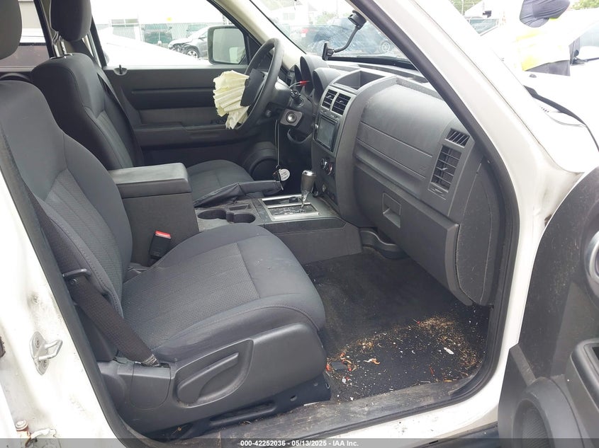 2011 DODGE NITRO VIN: 1D4PU4GK7BW598432
