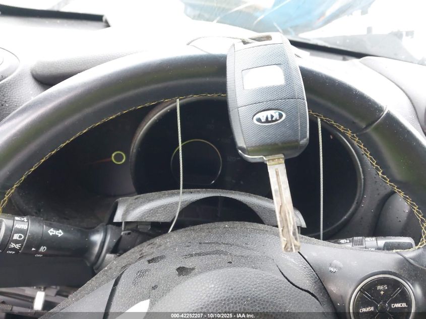 2016 Kia Soul + VIN: KNDJP3A51G7352615 Lot: 42252207