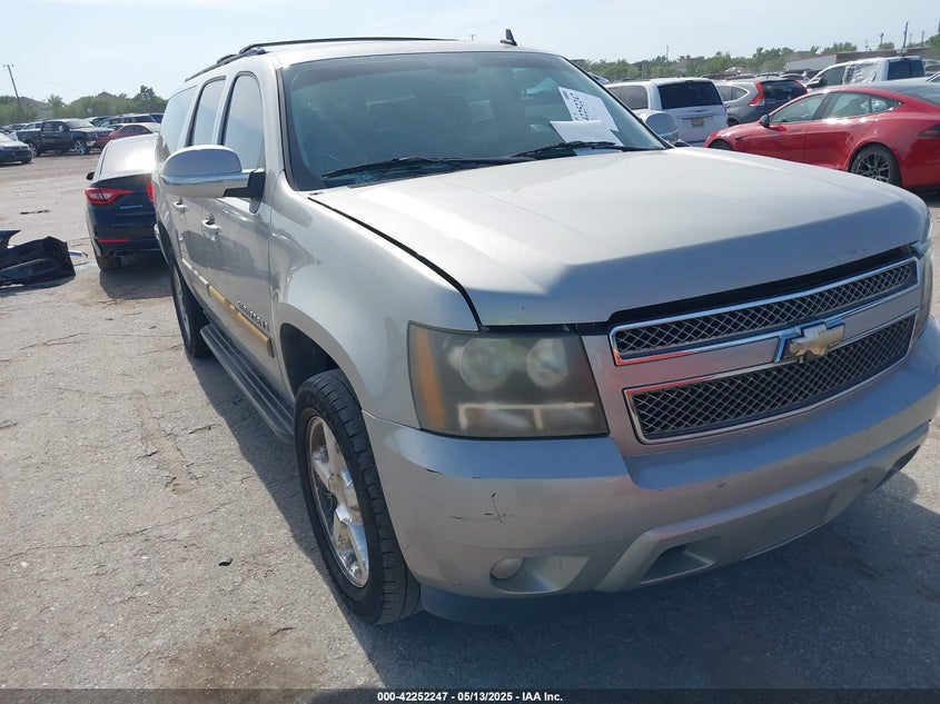 2008 CHEVROLET SUBURBAN VIN: 3GNFC16J88G209055
