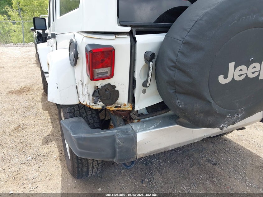 2011 JEEP WRANGLER UNLIMITED VIN: 1J4BA5H1XBL592843