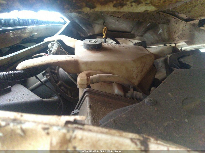 2014 Chevrolet Express Cutaway 3500 VIN: 1GB3G4CG5E1126823 Lot: 42253355