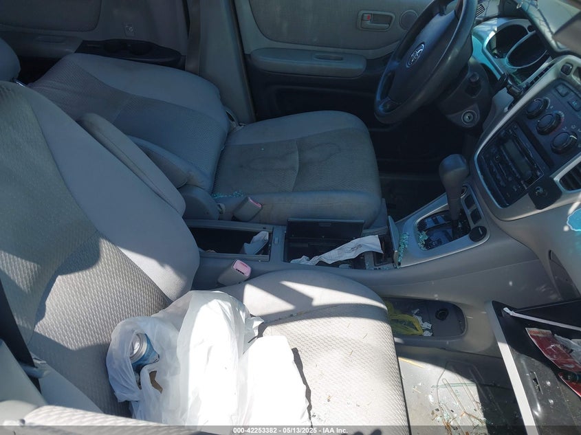 2007 TOYOTA HIGHLANDER VIN: JTEDP21A370134927