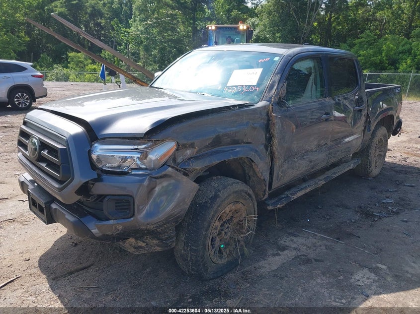 VIN 3TYAX5GN5NT046897 2022 TOYOTA TACOMA SR