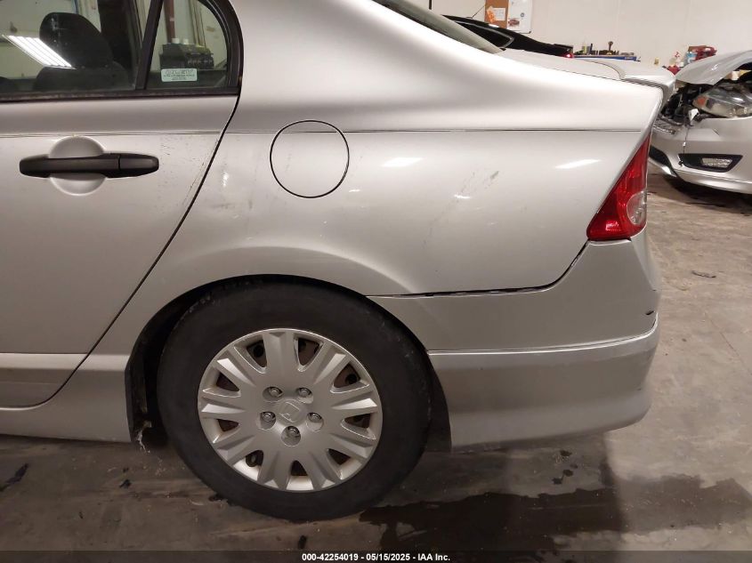 2007 Honda Civic Dx VIN: 1HGFA162X7L000989 Lot: 42254019