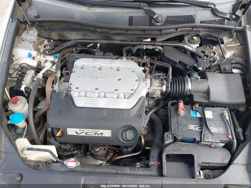 2008 HONDA ACCORD VIN: 1HGCP36738A016439