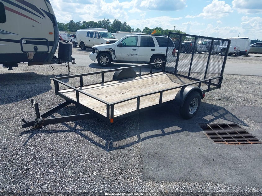 2022 TRAILER TRAILER VIN: 1CDBU1215NC898331
