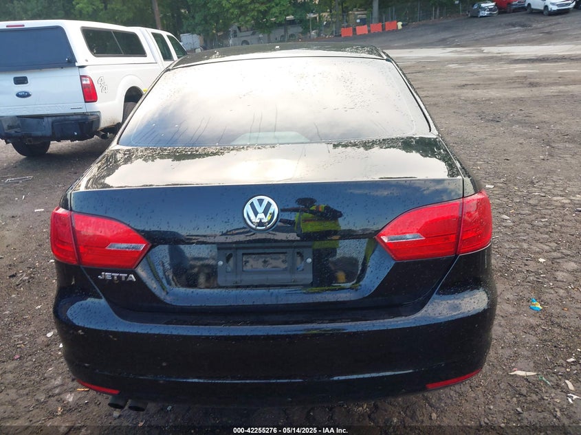 2014 VOLKSWAGEN JETTA 2.0L S - 3VW2K7AJ4EM440677