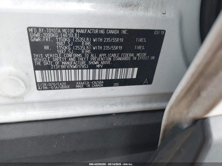2019 TOYOTA RAV4 VIN: 2T3Y1RFV7KW017853