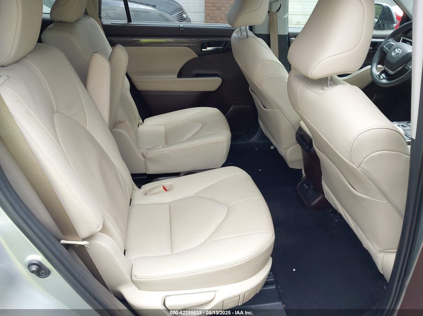 2020 TOYOTA HIGHLANDER VIN: 5TDDZRBH1LS011976