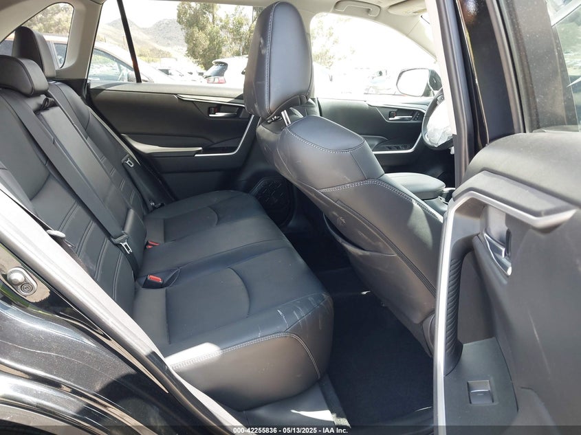 2024 TOYOTA RAV4 XLE PREMIUM - 2T3A1RFV2RC426338