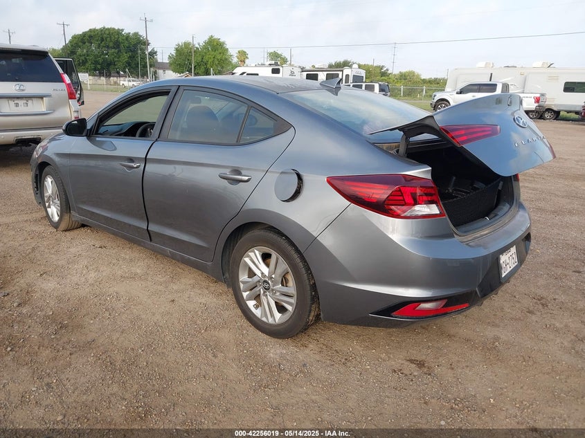 2019 HYUNDAI ELANTRA VIN: 5NPD84LF5KH476560