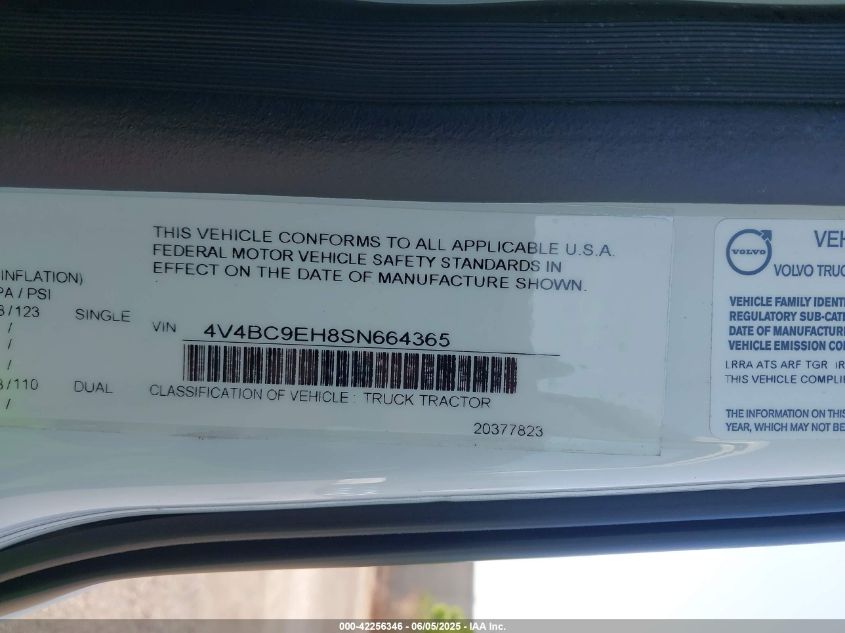 2025 Volvo New Vnl VIN: 4V4BC9EH8SN664365 Lot: 42256346