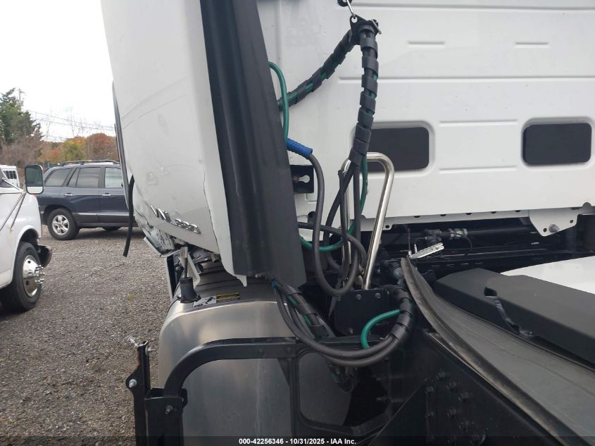 2025 Volvo New Vnl VIN: 4V4BC9EH8SN664365 Lot: 42256346