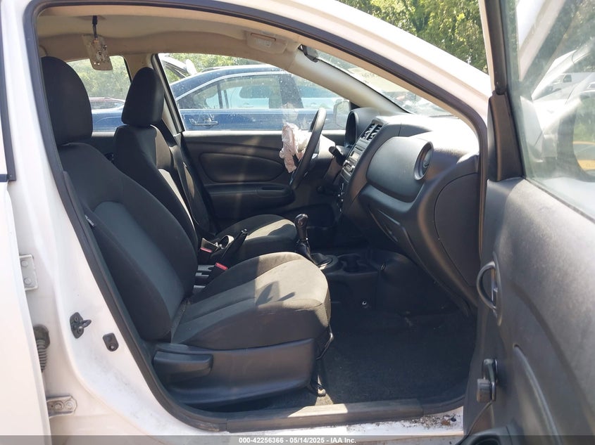 2018 Nissan Versa 1.6 1.6 S White Lot 111042256366 Vin 3N1CN7AP1JL814443