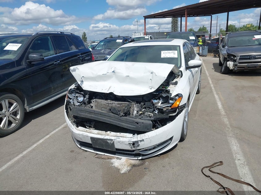 2014 VOLKSWAGEN PASSAT VIN: 1VWBN7A33EC066296