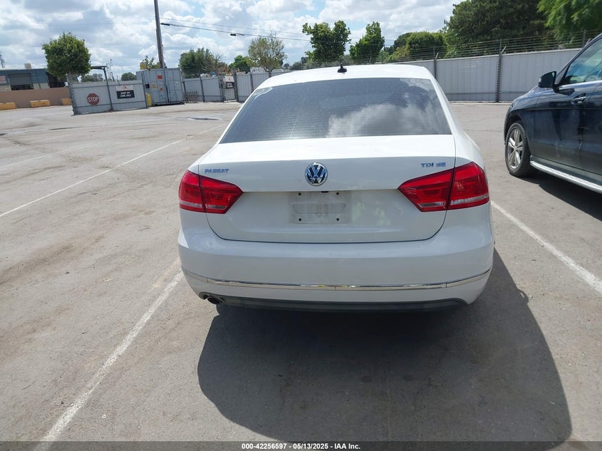 2014 VOLKSWAGEN PASSAT VIN: 1VWBN7A33EC066296