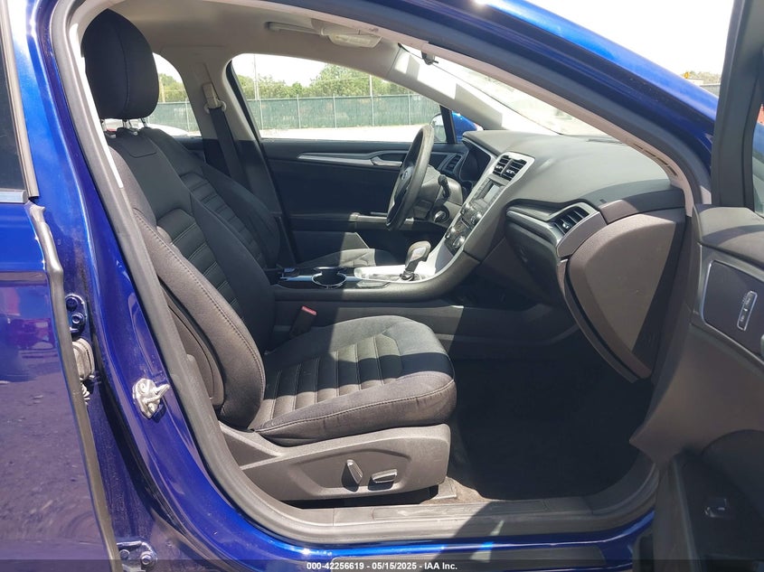 2015 FORD FUSION VIN: 1FA6P0H70F5115772