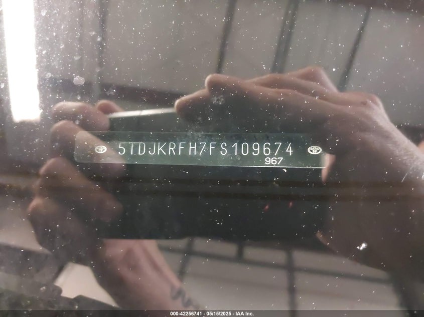 2015 TOYOTA HIGHLANDER XLE - 5TDJKRFH7FS109674