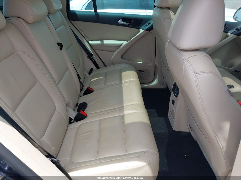 2011 Volkswagen Tiguan Sel VIN: WVGBV7AX4BW506165 Lot: 42256905