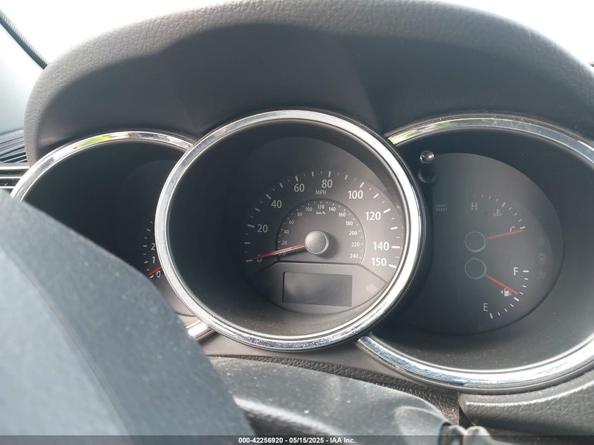 2013 KIA SORENTO VIN: 5XYKUDA65DG413913