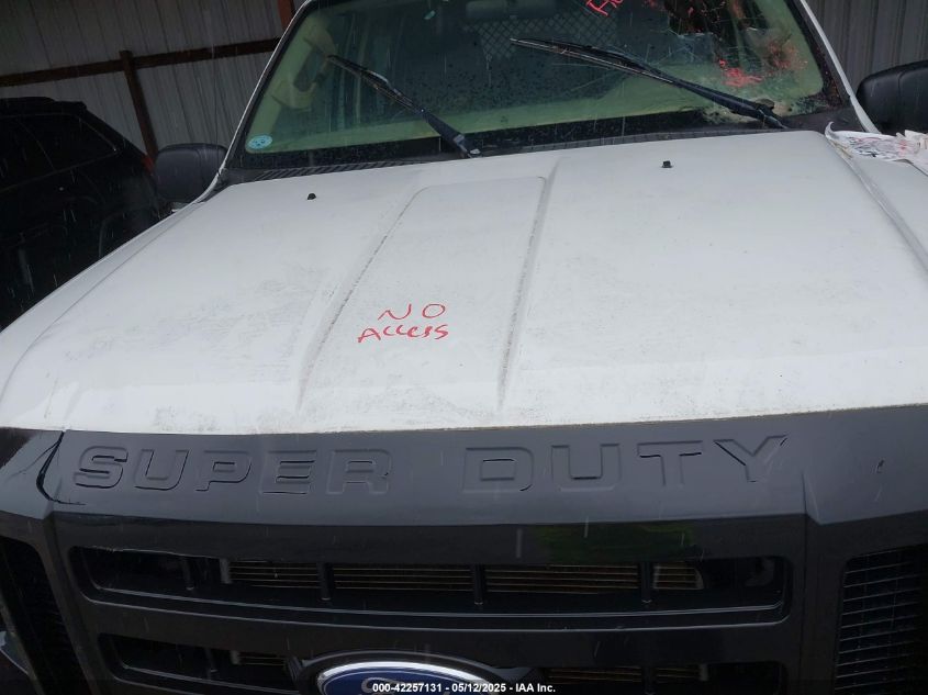 2008 Ford F-350 Xl/Xlt VIN: 1FDWW31558ED91211 Lot: 42257131