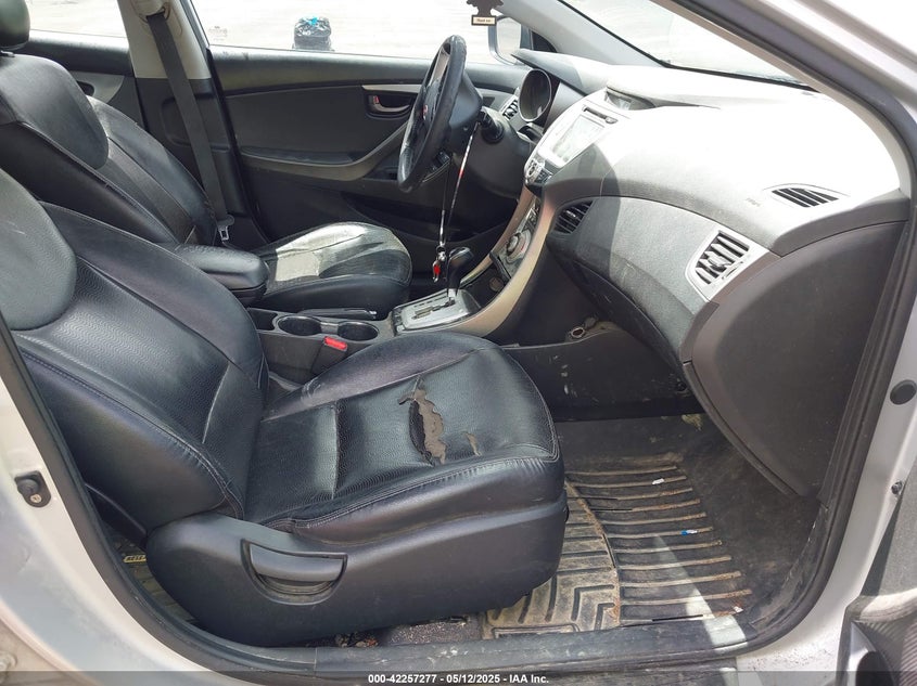 2011 HYUNDAI ELANTRA VIN: KMHDH4AE8BU166284