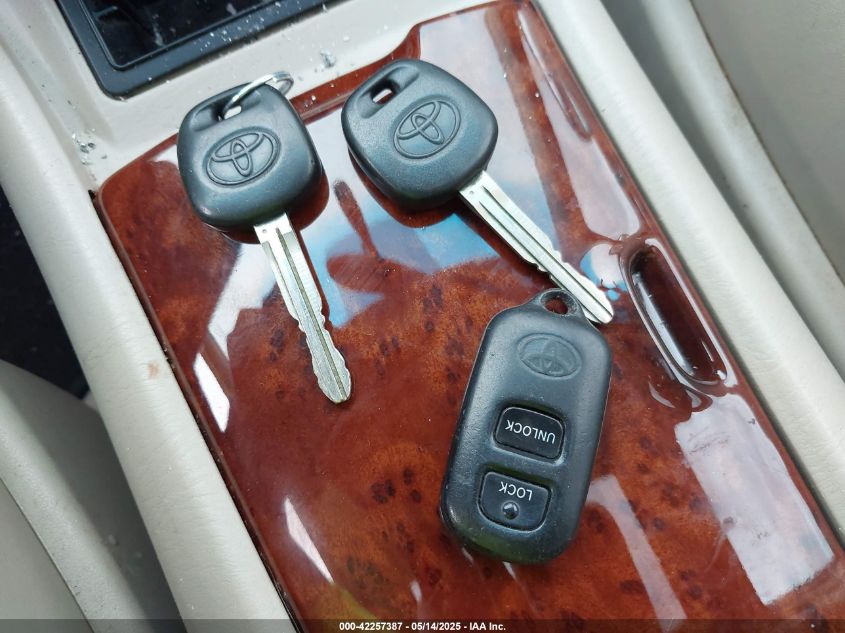 2004 Toyota Highlander Limited V6 VIN: JTEEP21A940017160 Lot: 42257387