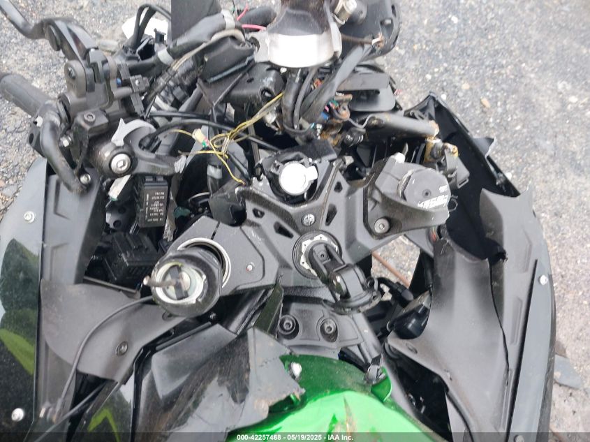 2023 Kawasaki Zx1002 R VIN: JKBZXVR17PA002088 Lot: 42257468