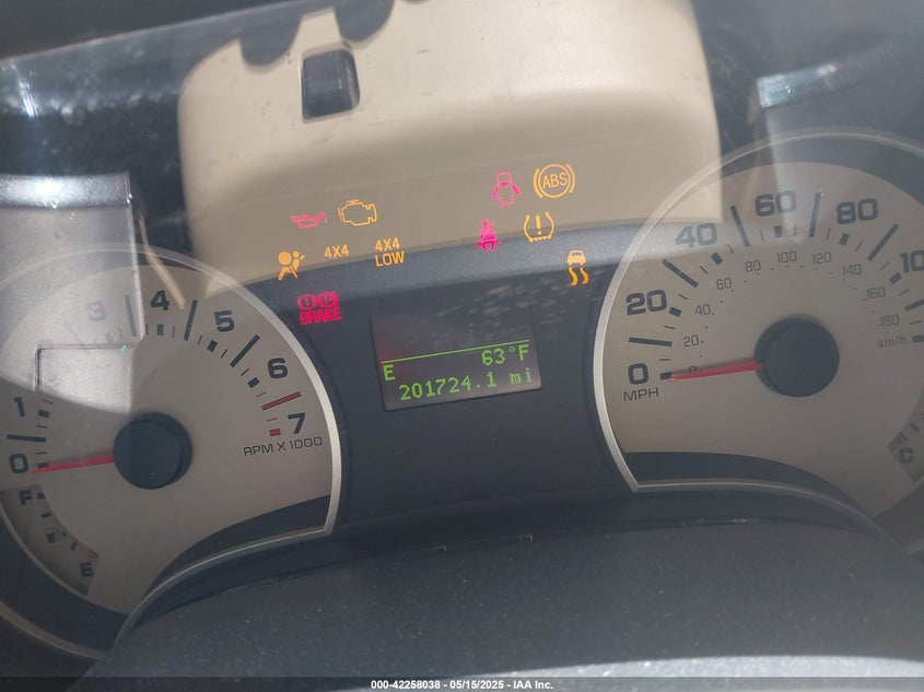 2006 FORD EXPLORER VIN: 1FMEU74E56UB47730