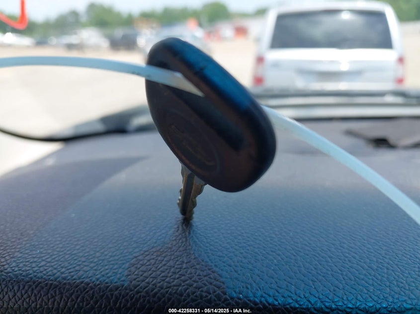 2013 CHEVROLET SILVERADO 1500 LT - 3GCPCSE08DG275238