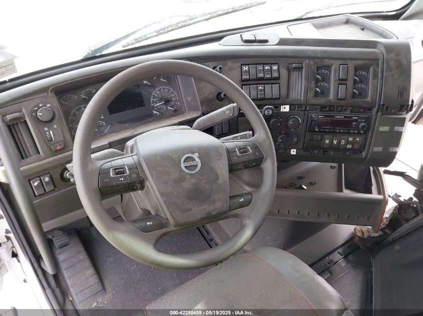 2024 Volvo VNL - 4V4NC9EJXRN640546