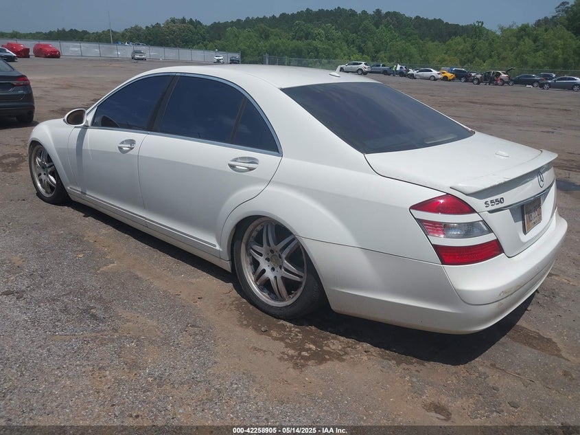 2007 MERCEDES-BENZ S 550 VIN: WDDNG71X47A051470