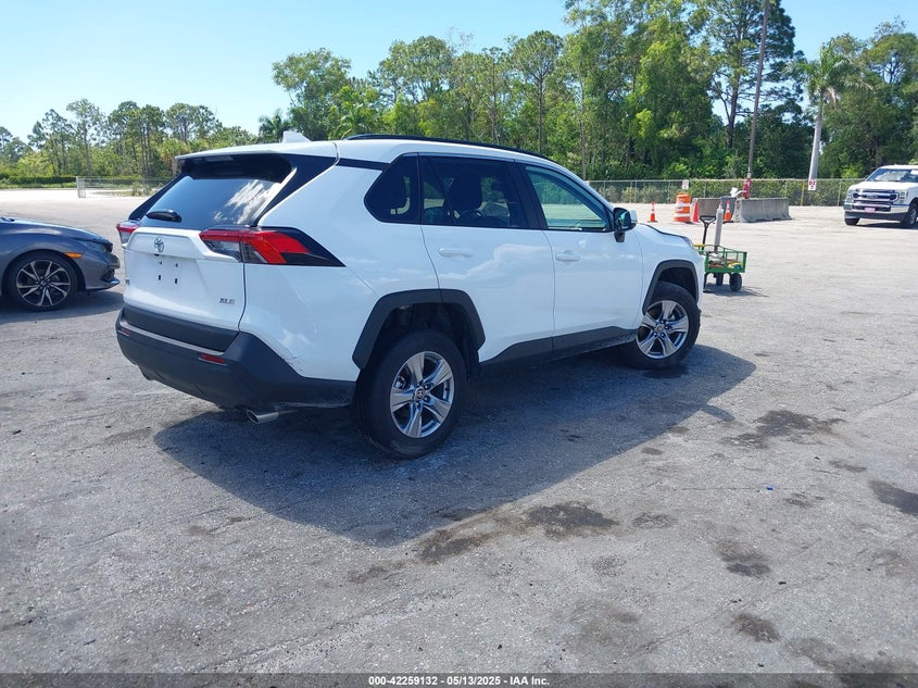 2025 TOYOTA RAV4 XLE - 2T3W1RFV8SC310895