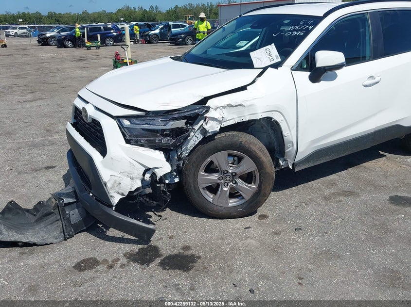 2025 TOYOTA RAV4 XLE - 2T3W1RFV8SC310895