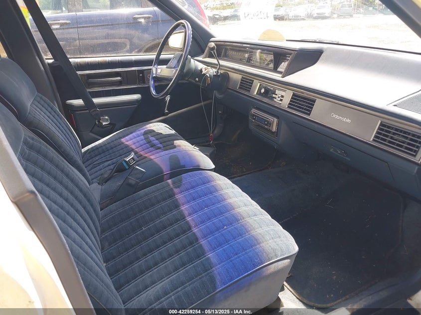 1G3HN54C2JW358110 1988 OLDSMOBILE 88 photo no. 5