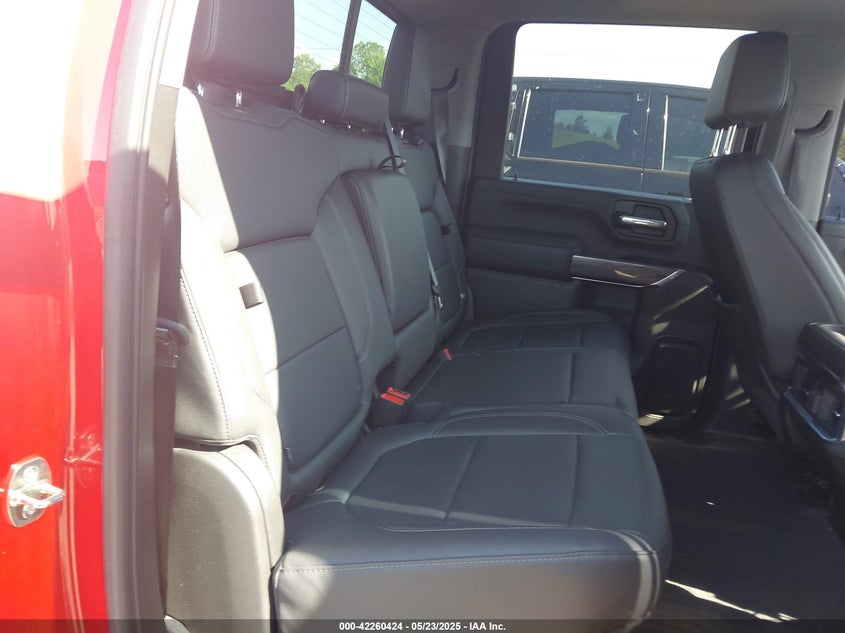 2022 Chevrolet Silverado 2500Hd 4Wd Standard Bed Ltz VIN: 1GC4YPE70NF266759 Lot: 42260424