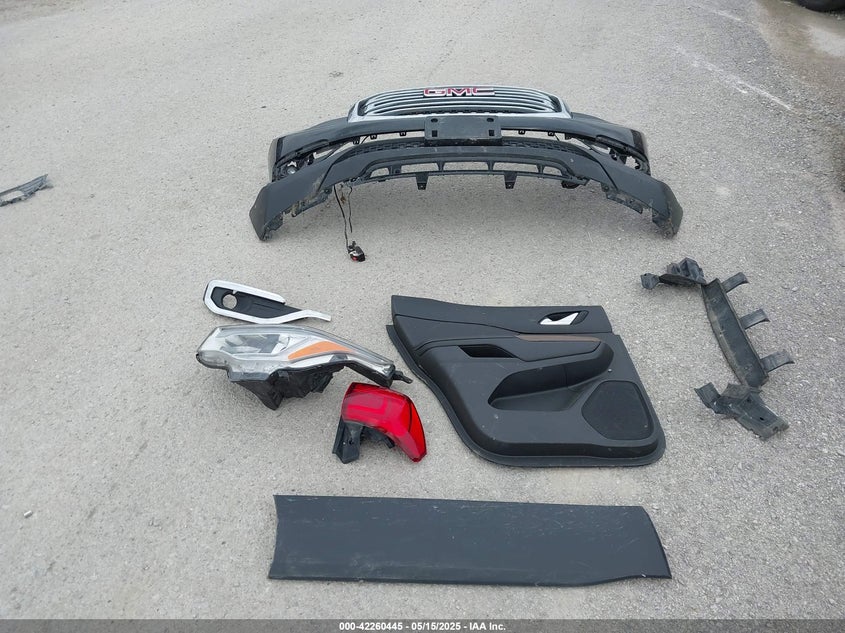 2018 GMC ACADIA SLE-2 - 1GKKNLLS7JZ228488