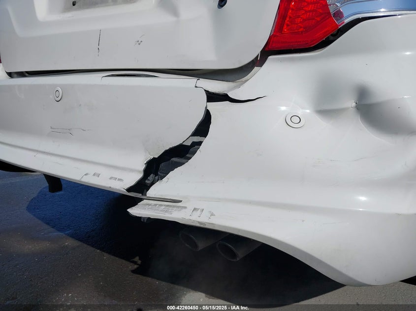 2012 FORD FUSION HYBRID VIN: 3FADP0L3XCR276182