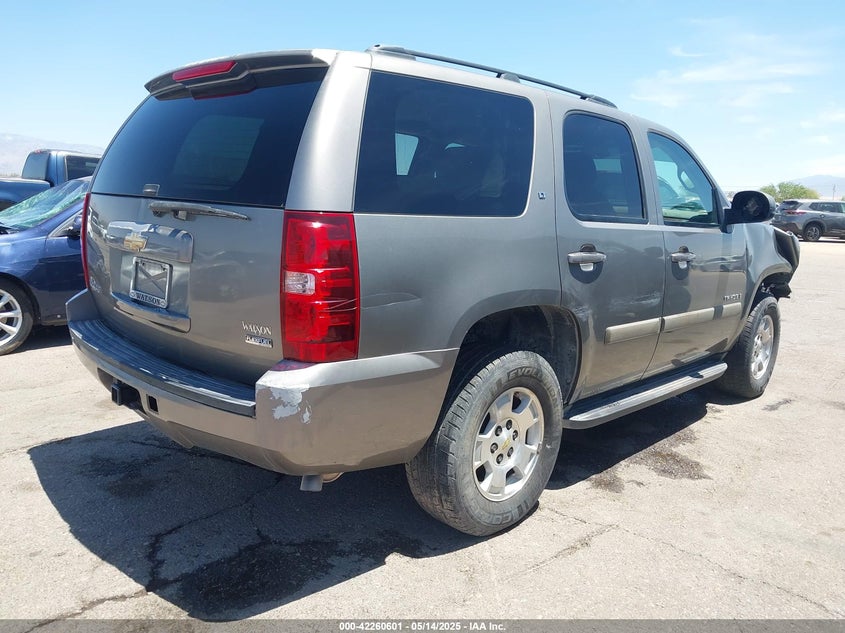 2008 CHEVROLET TAHOE VIN: 1GNFC13028R127513