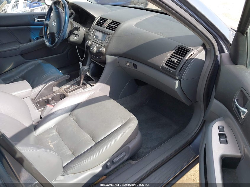 2007 HONDA ACCORD VIN: 1HGCM66537A001611