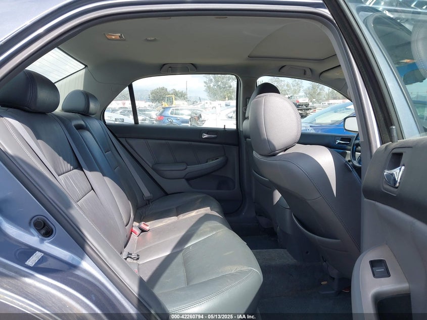 2007 HONDA ACCORD VIN: 1HGCM66537A001611