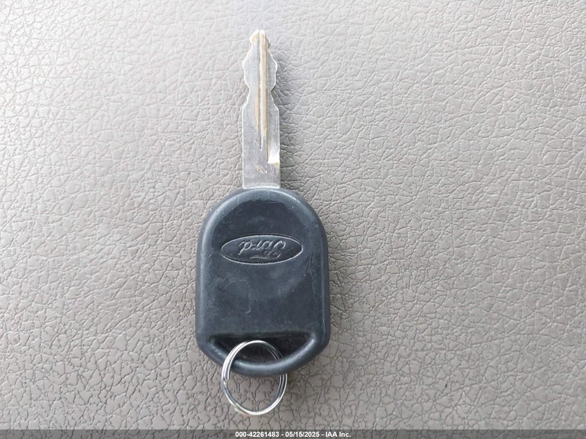 2009 FORD F-150 VIN: 1FTPX04V89KC50992