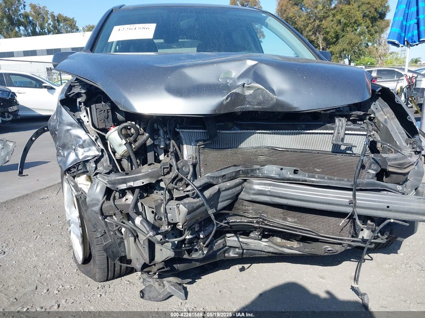 2010 HONDA CR-V VIN: JHLRE3H5XAC011956