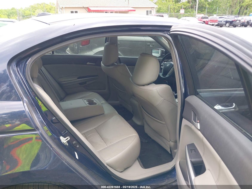 2008 HONDA ACCORD VIN: 1HGCP36848A020041