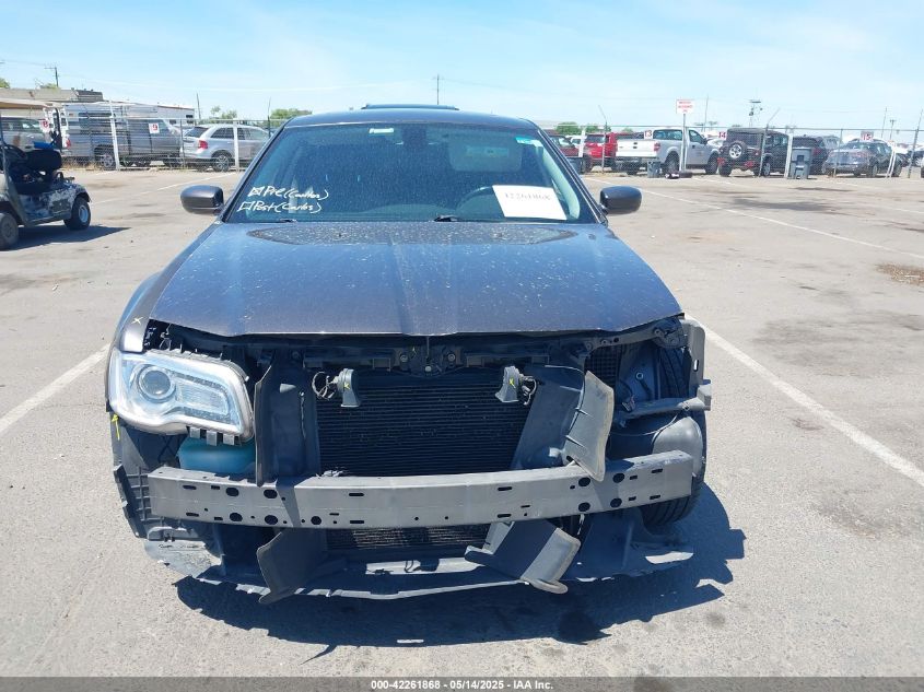 2015 Chrysler 300 Limited VIN: 2C3CCAAG7FH867717 Lot: 42261868