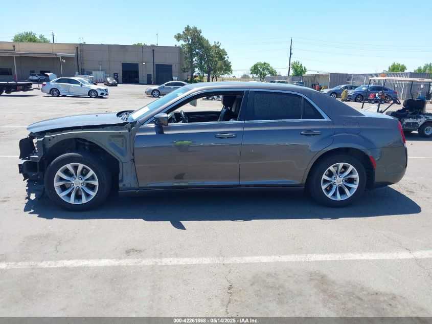 2015 Chrysler 300 Limited VIN: 2C3CCAAG7FH867717 Lot: 42261868