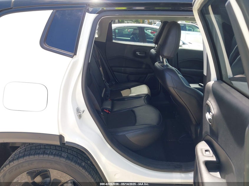 2021 JEEP COMPASS LATITUDE - 3C4NJDBB8MT555358