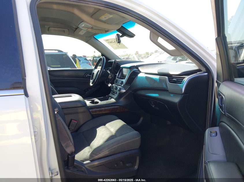 2016 CHEVROLET SUBURBAN VIN: 1GNSCGKC8GR273622