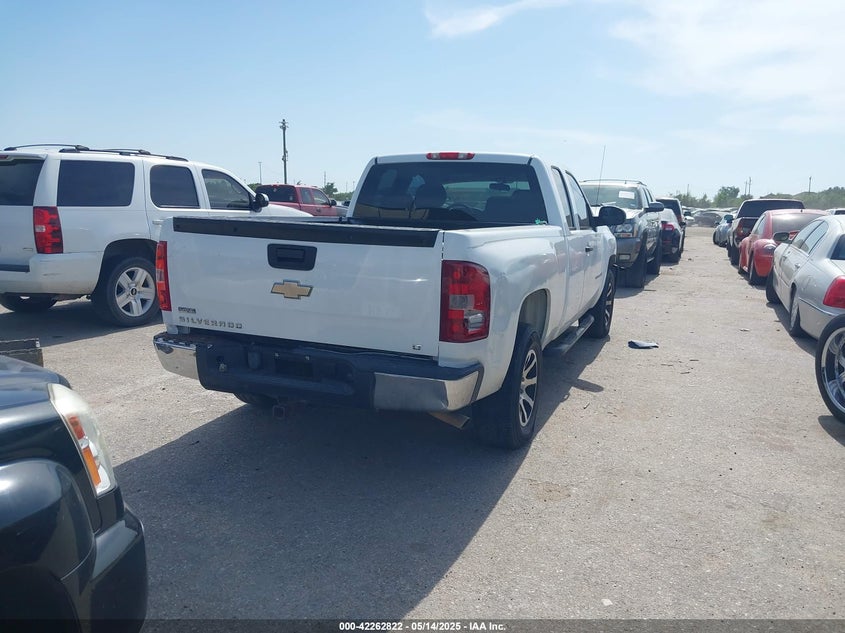 2008 CHEVROLET SILVERADO 1500 VIN: 2GCEC190281282275